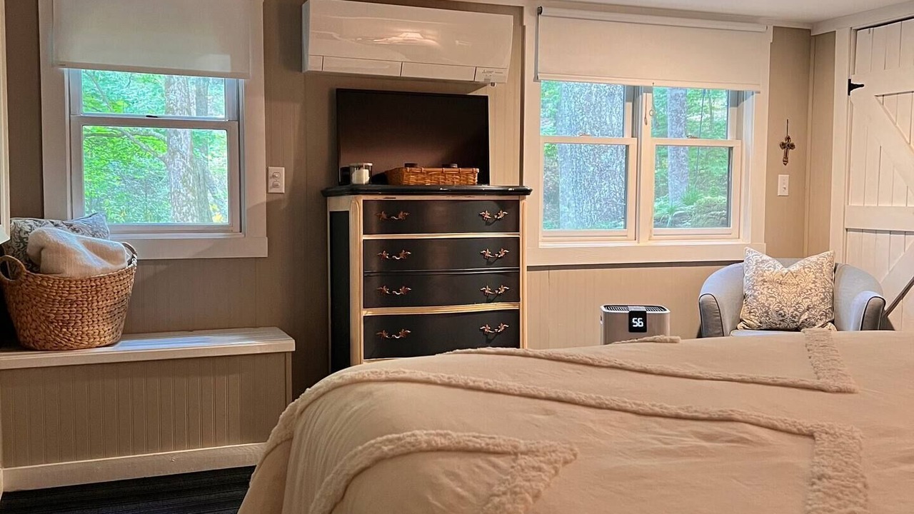 Photo of Bedroom in Waynesville