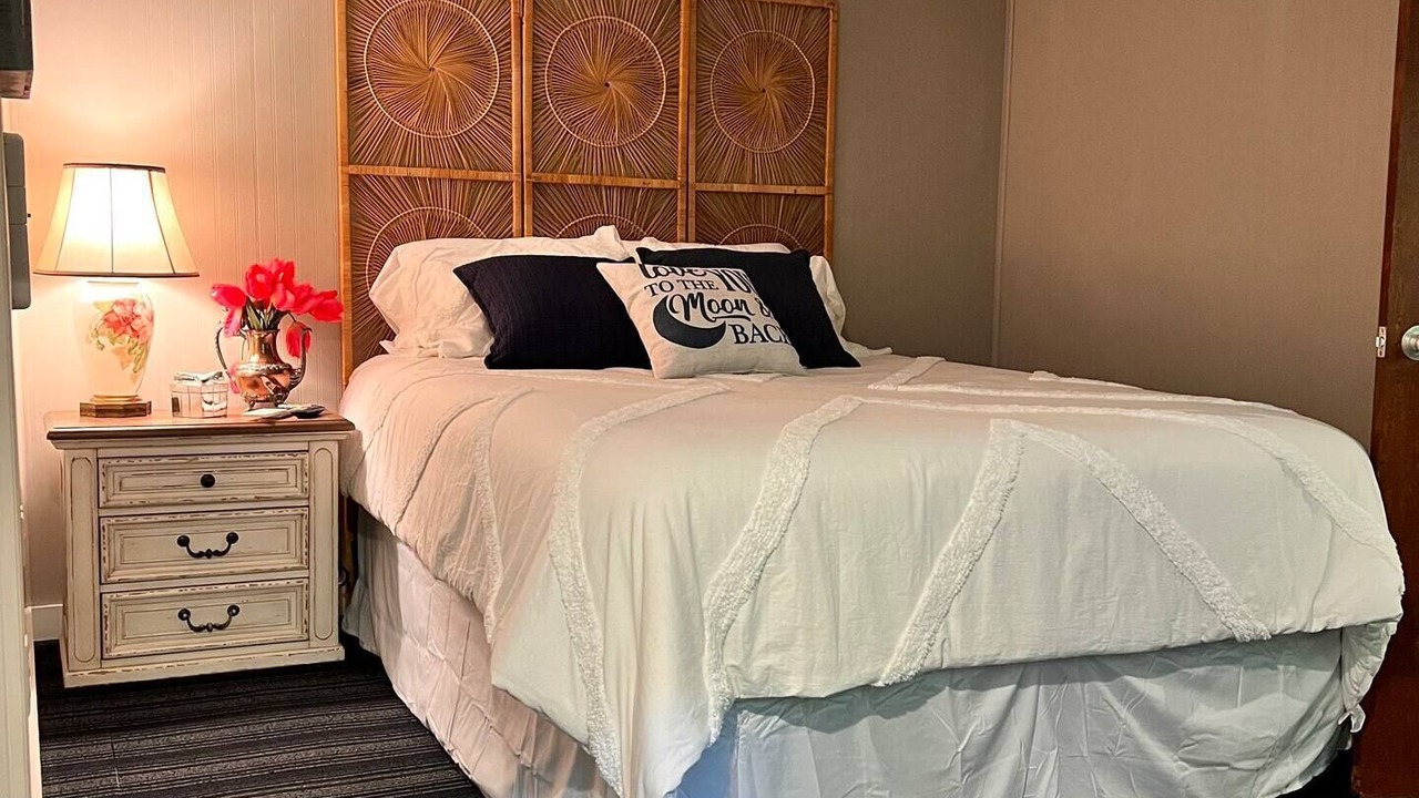 Photo of Bedroom in Waynesville