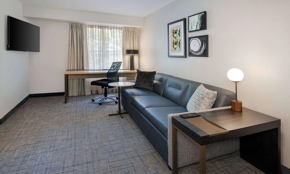 Photo of Livingroom in Town Center