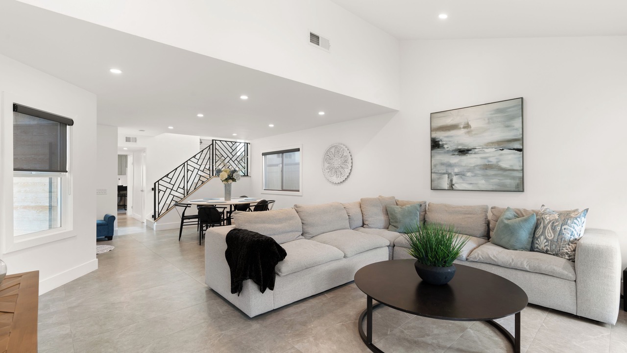 Photo of Livingroom in Yorktown