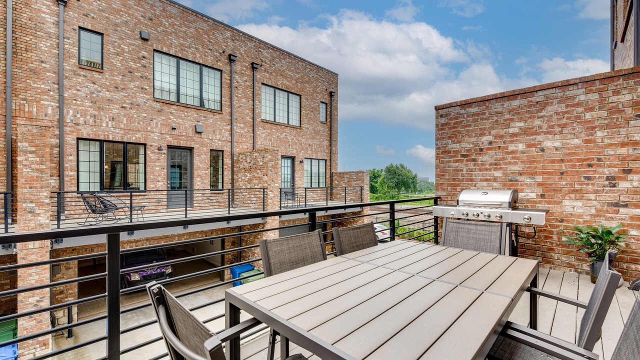 Photo of Patio Balcony in Castleberry Hill