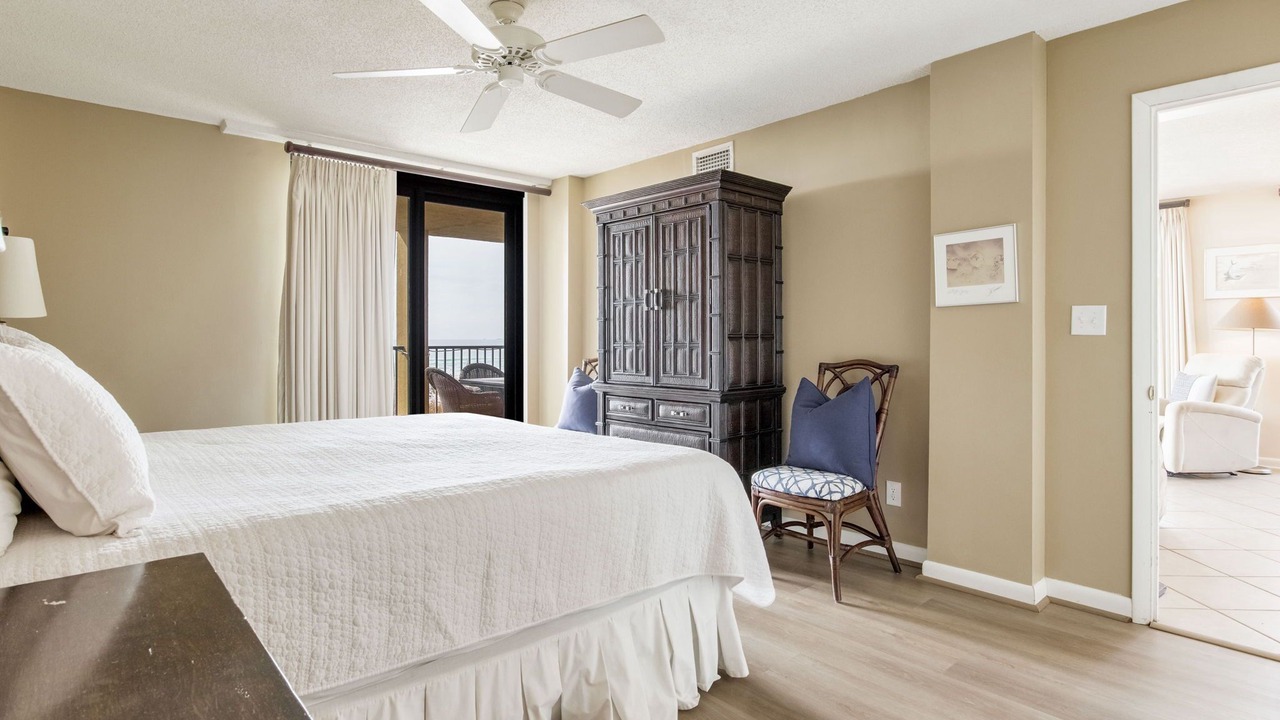 Photo of Bedroom in Orange Beach East