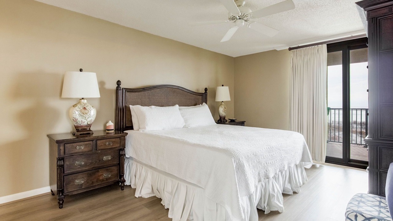 Photo of Bedroom in Orange Beach East