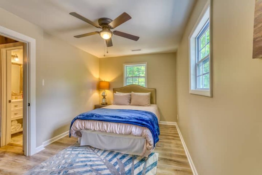 Photo of Bedroom in Muscle Shoals