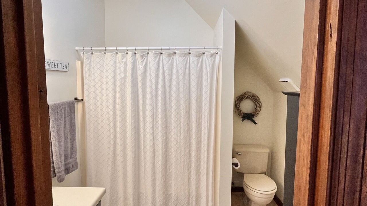 Photo of Bathroom in Crane Hill