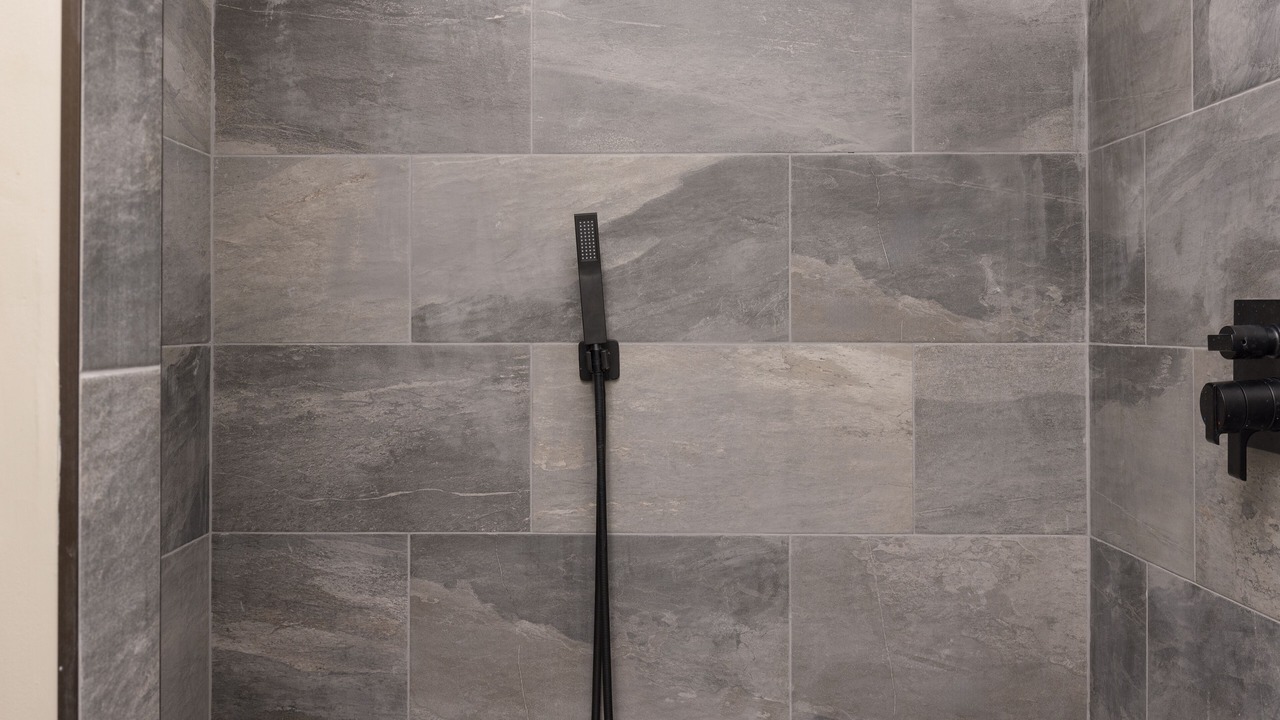 Photo of Bathroom in New Market