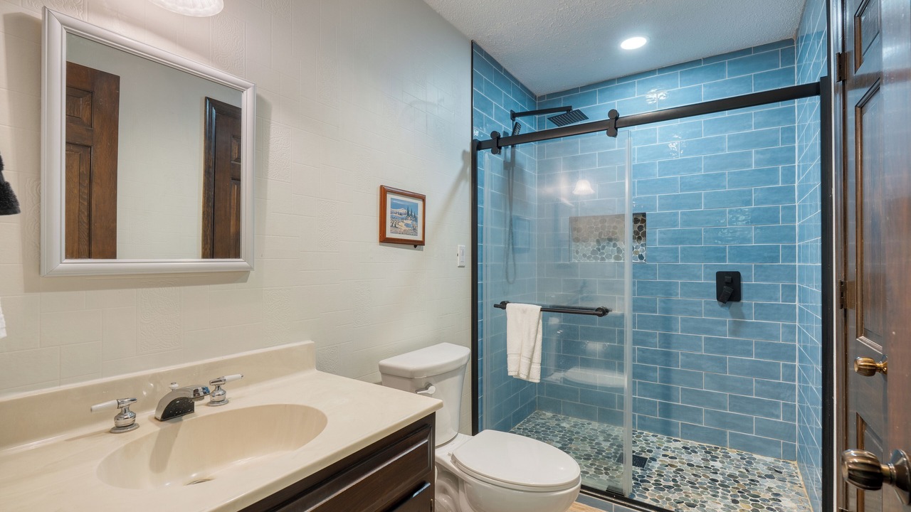 Photo of Bathroom in New Market