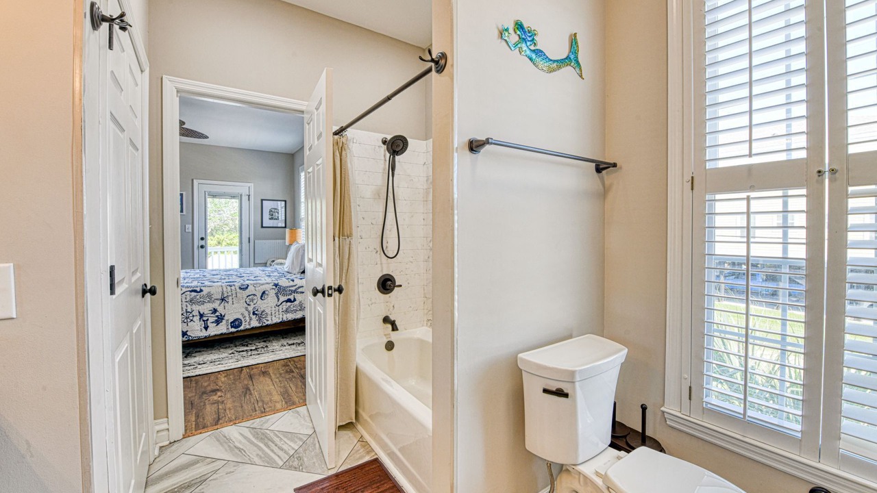 Photo of Bathroom in Inlet Harbour
