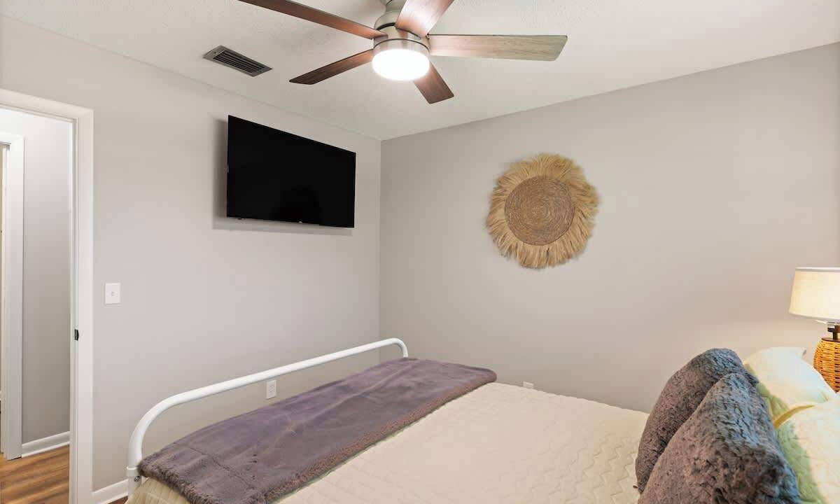 Photo of Bedroom in Dock Junction