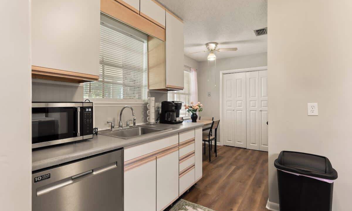Photo of Kitchen in Dock Junction