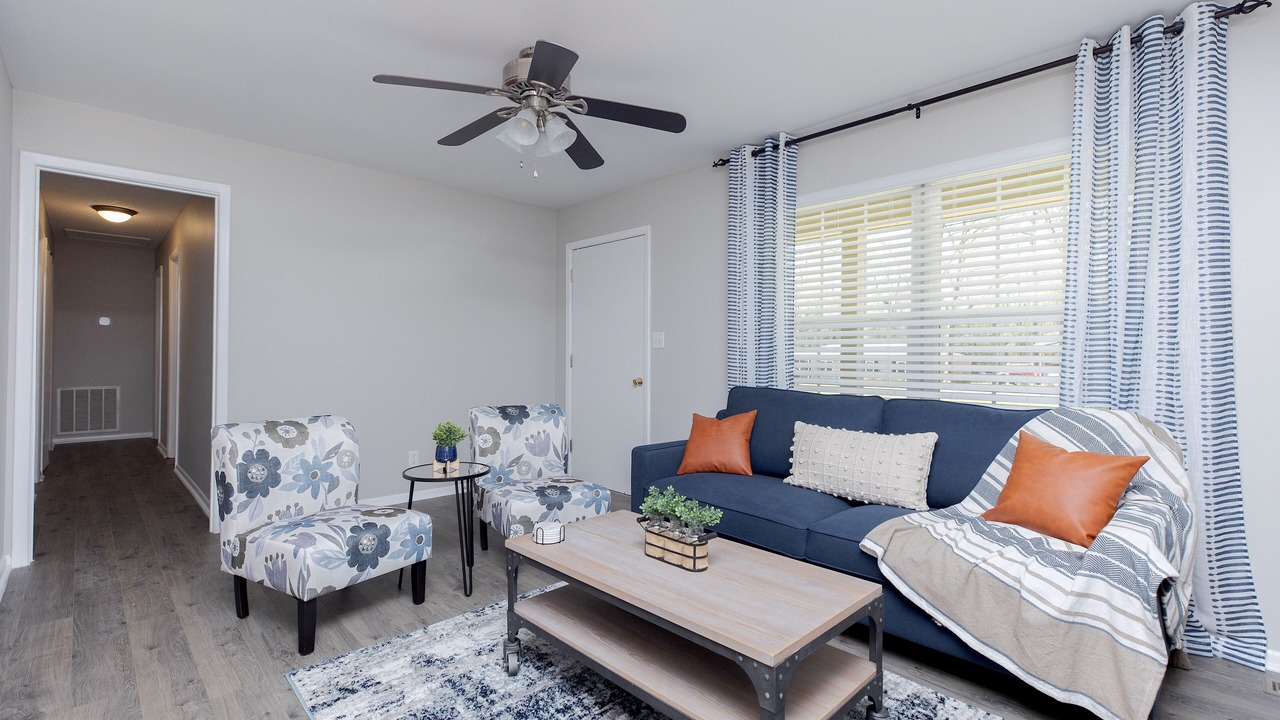 Photo of Bedroom in Perry