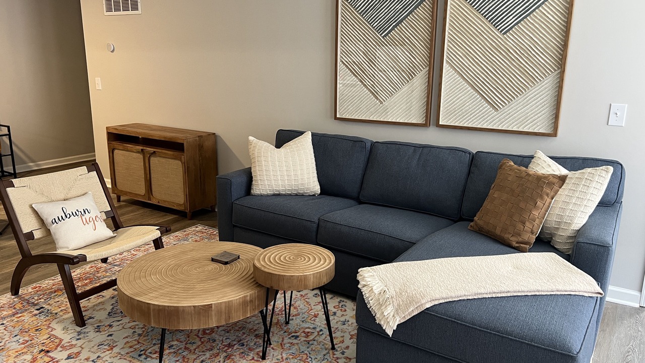 Photo of Livingroom in Auburn