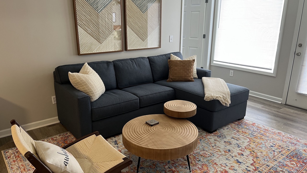 Photo of Livingroom in Auburn