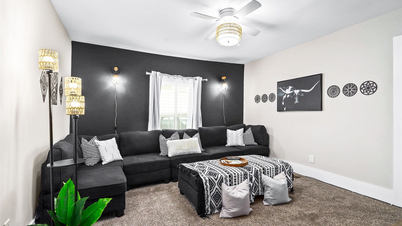 Photo of Livingroom in Washington Park