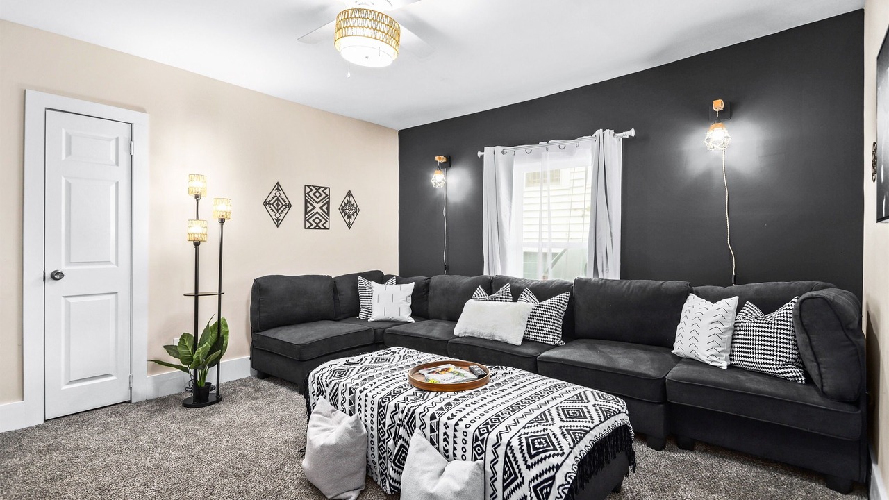 Photo of Livingroom in Washington Park