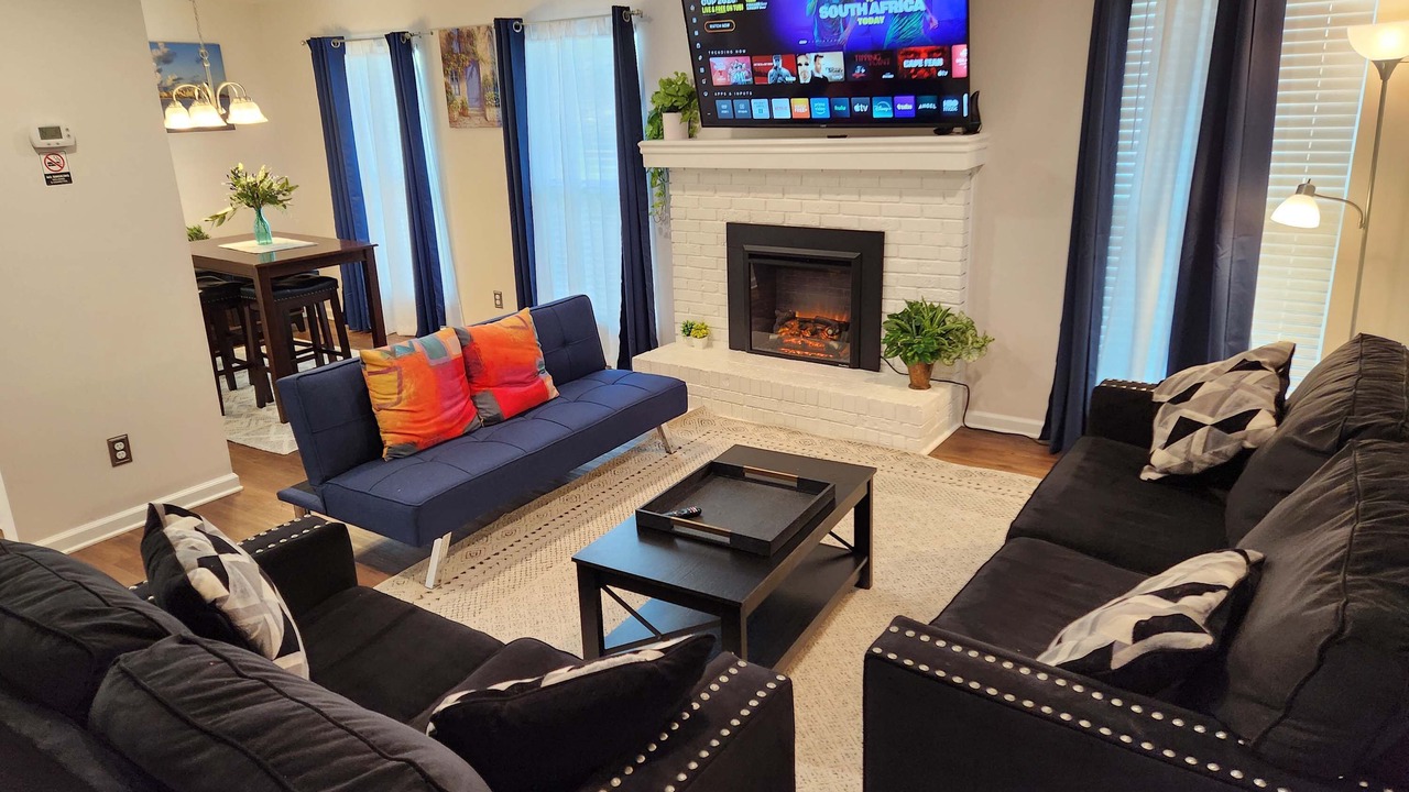 Photo of Livingroom in Tallahassee