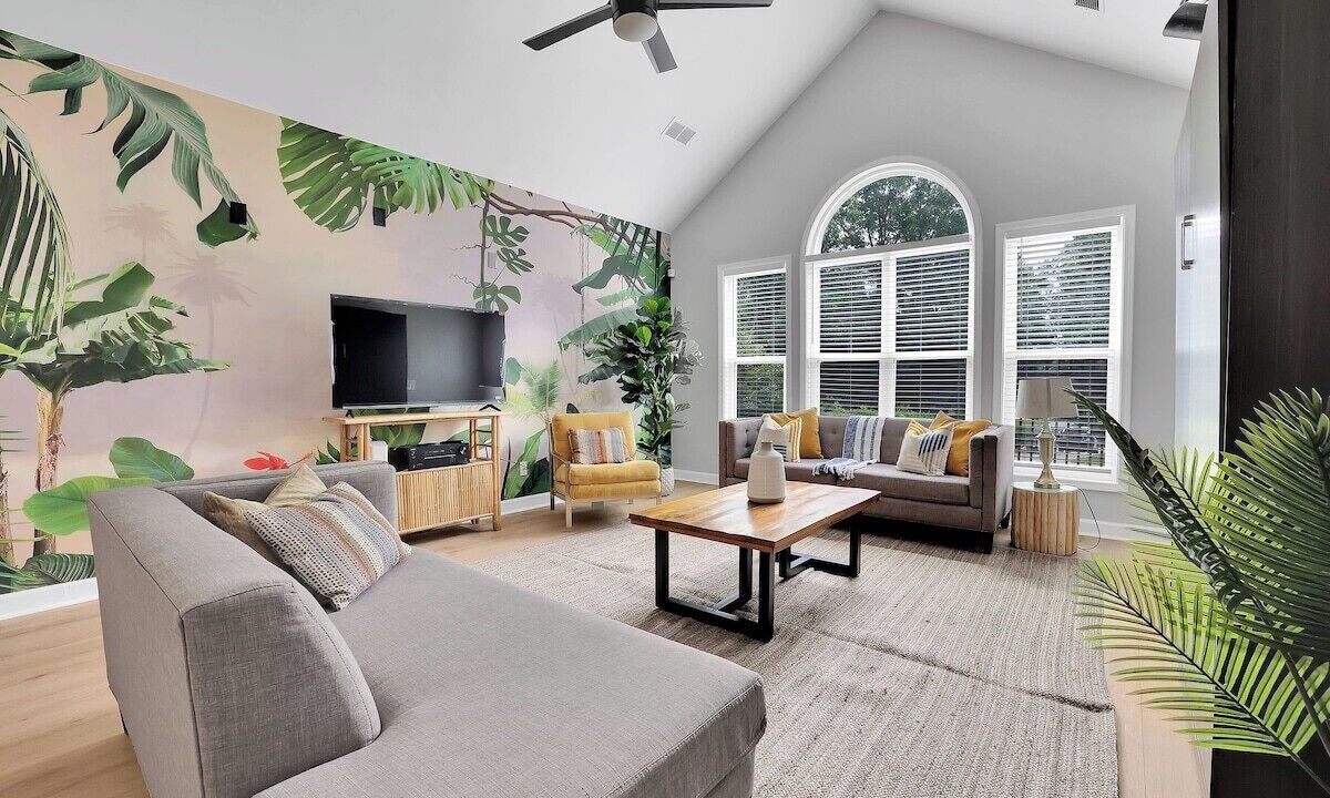 Photo of Outdoor in Rex