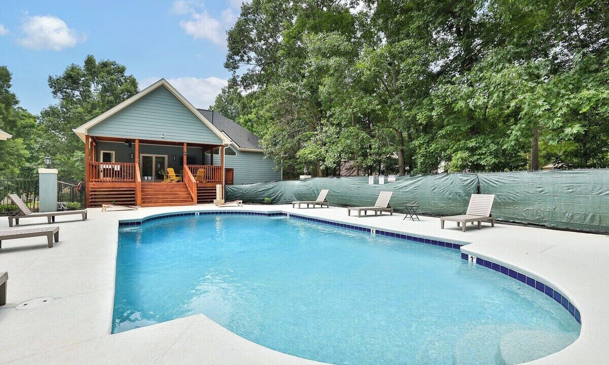 Photo of Outdoor in Rex