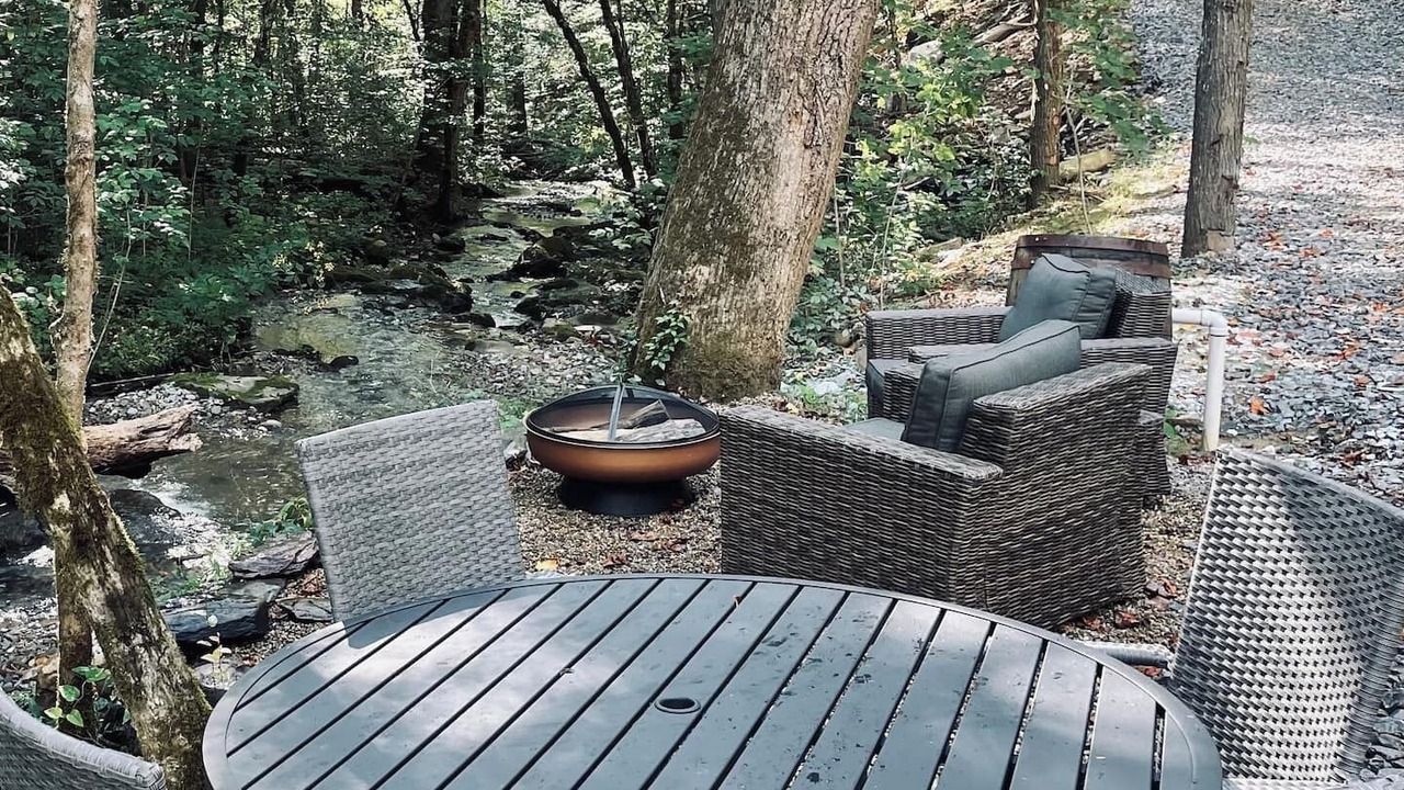 Photo of Outdoor in Cosby