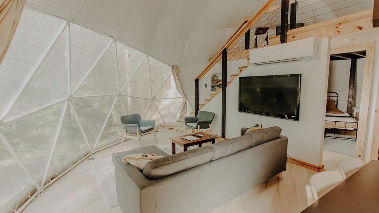 Photo of Livingroom in Cosby