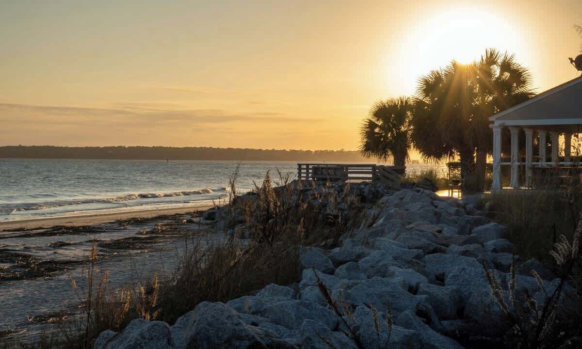 Photo of Others in Saint Simons Heights