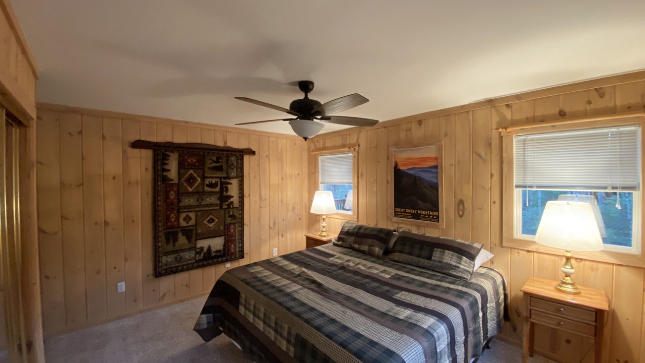 Photo of Bedroom in Wolf Ridge