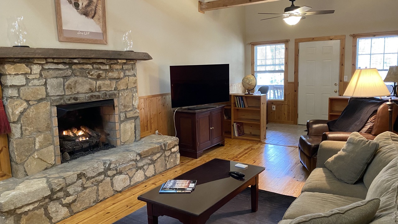 Photo of Livingroom in Wolf Ridge