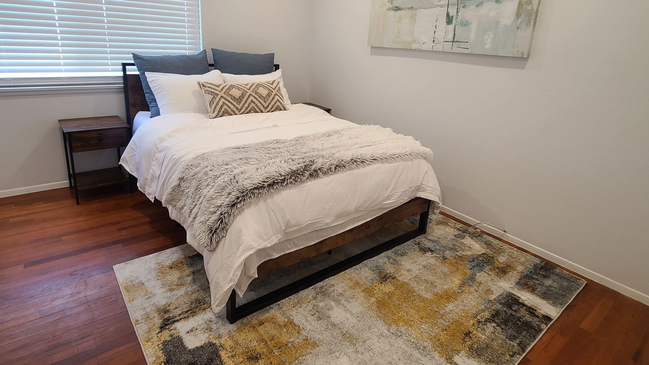 Photo of Bedroom in Canoga Park