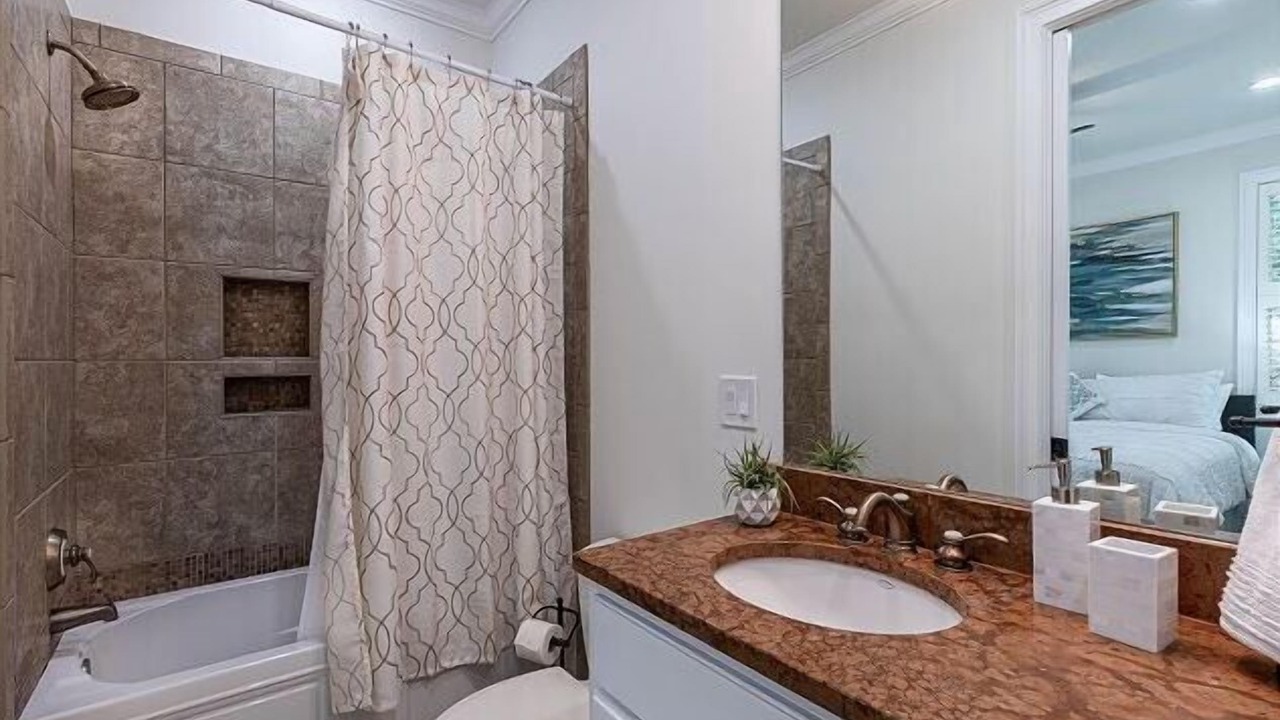 Photo of Bathroom in Eatonton