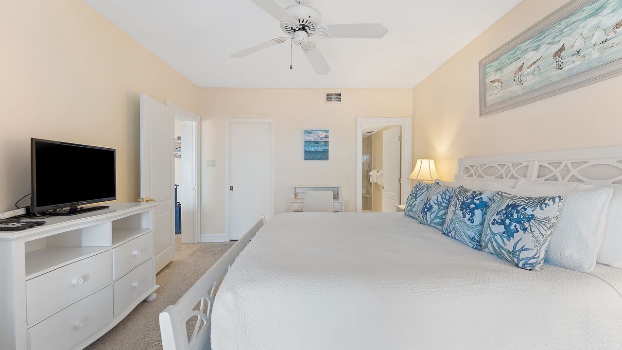 Photo of Bedroom in Ono Island