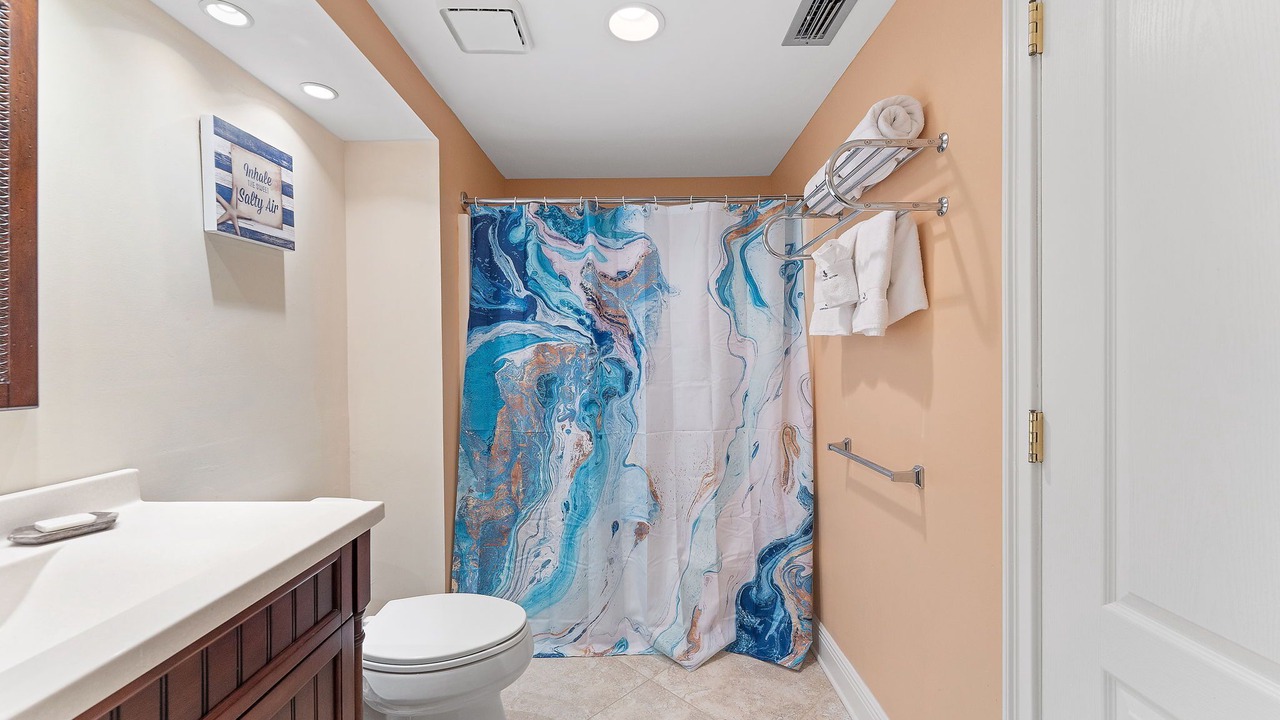 Photo of Bathroom in Ono Island