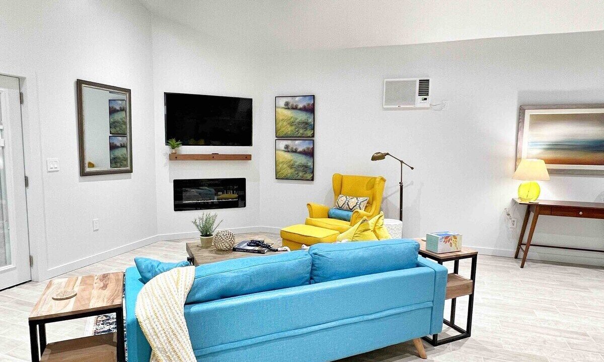 Photo of Livingroom in Decatur