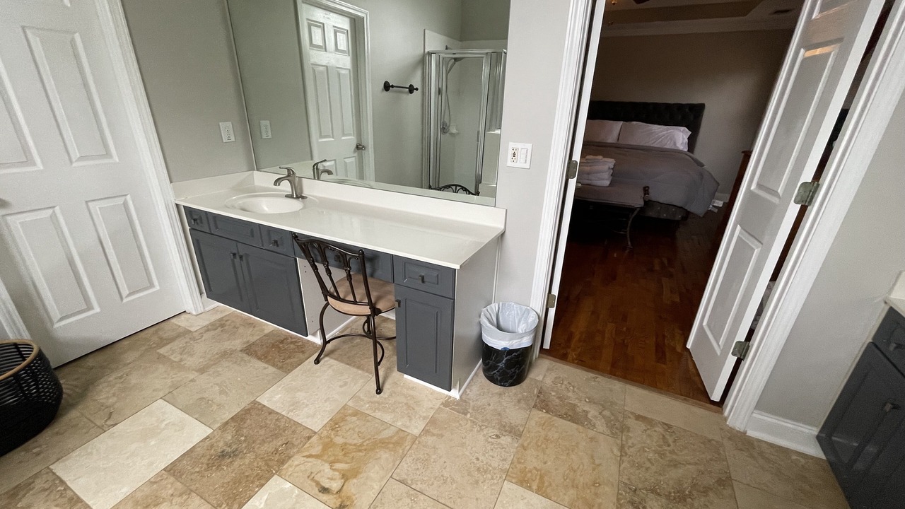 Photo of Bedroom in Town Center