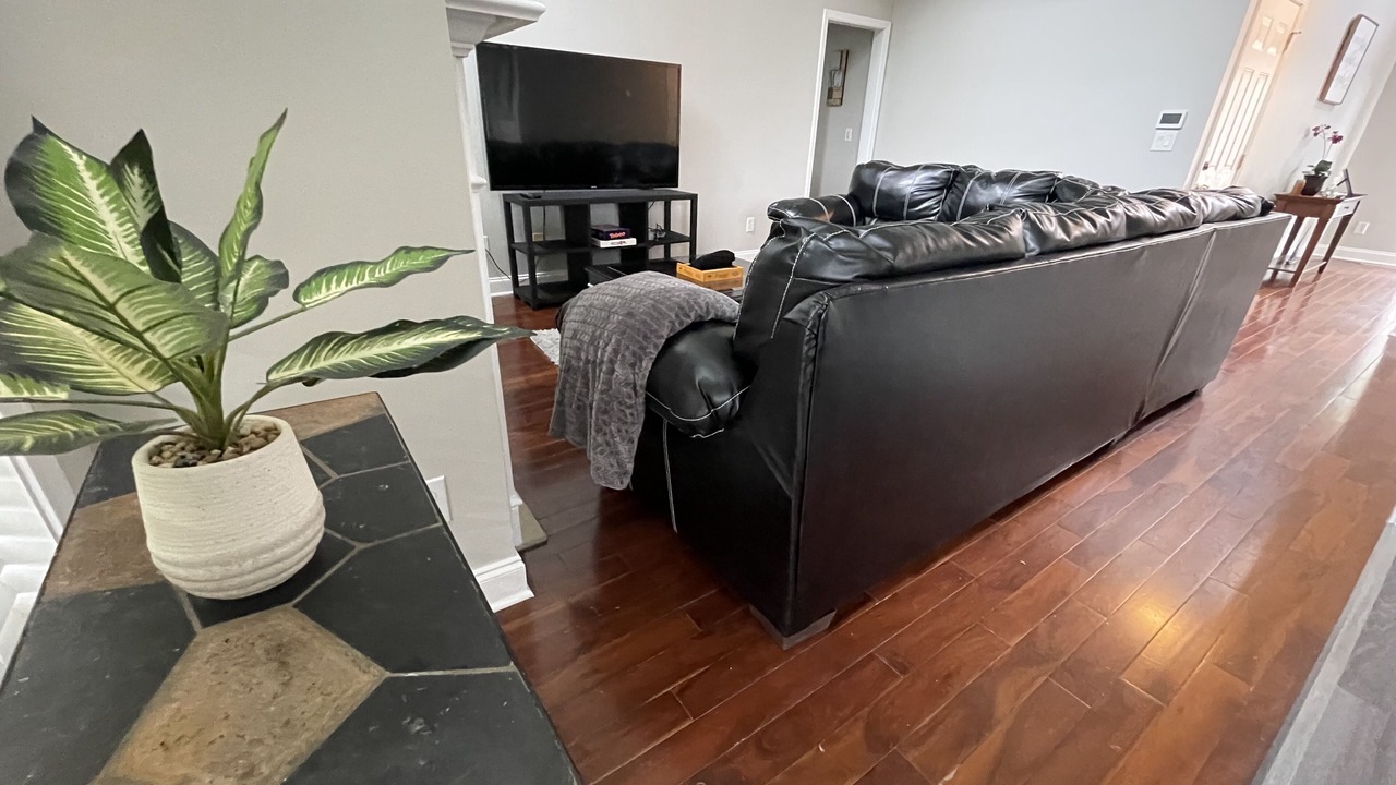 Photo of Livingroom in Town Center