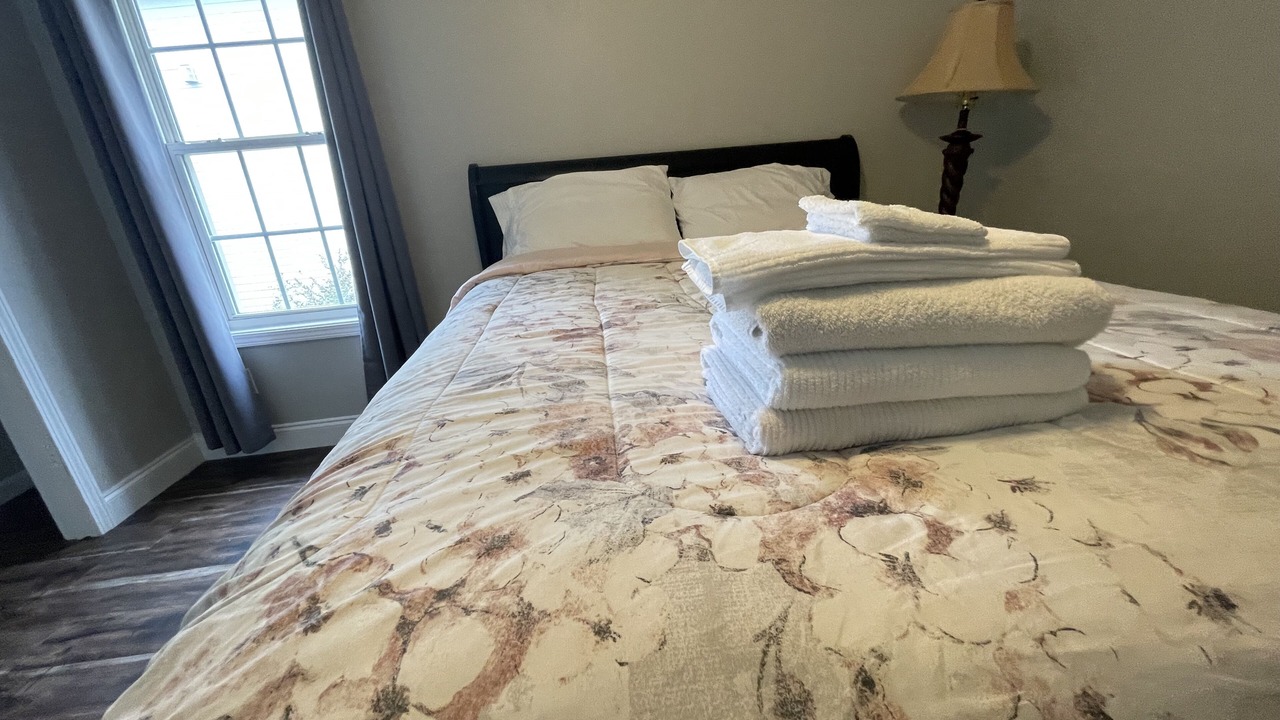 Photo of Bedroom in Town Center