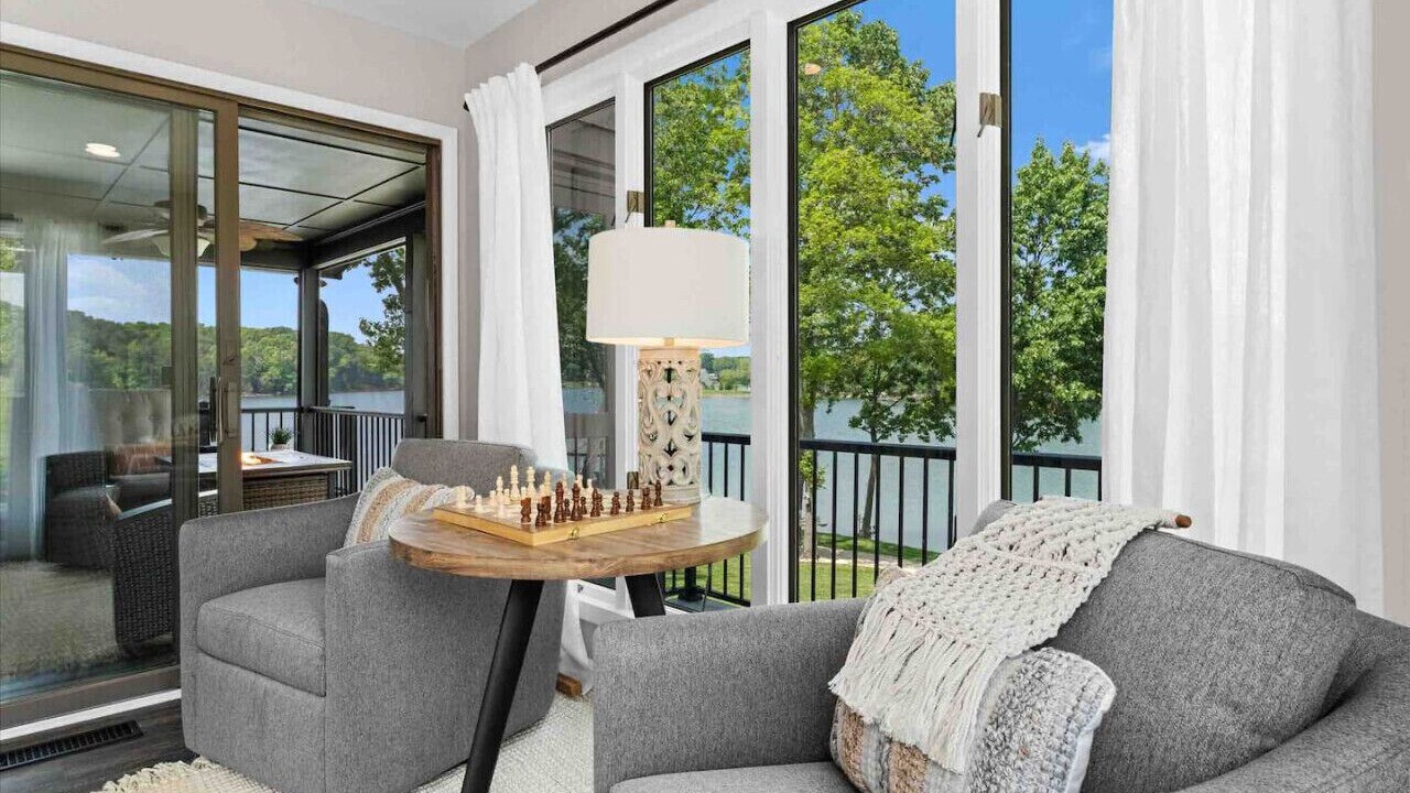 Photo of Livingroom in Mooresville