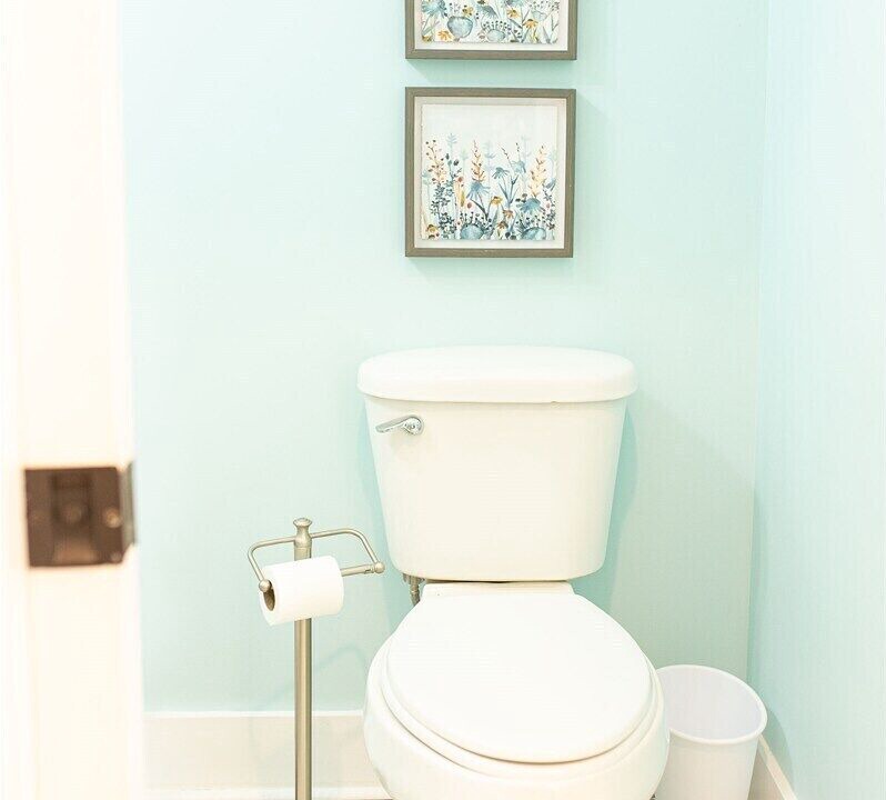 Photo of Bathroom in Guntersville