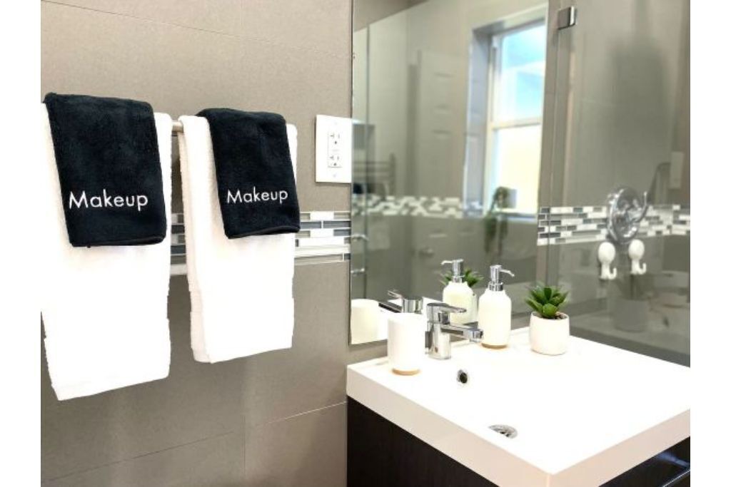 Photo of Bathroom in Miami Shores