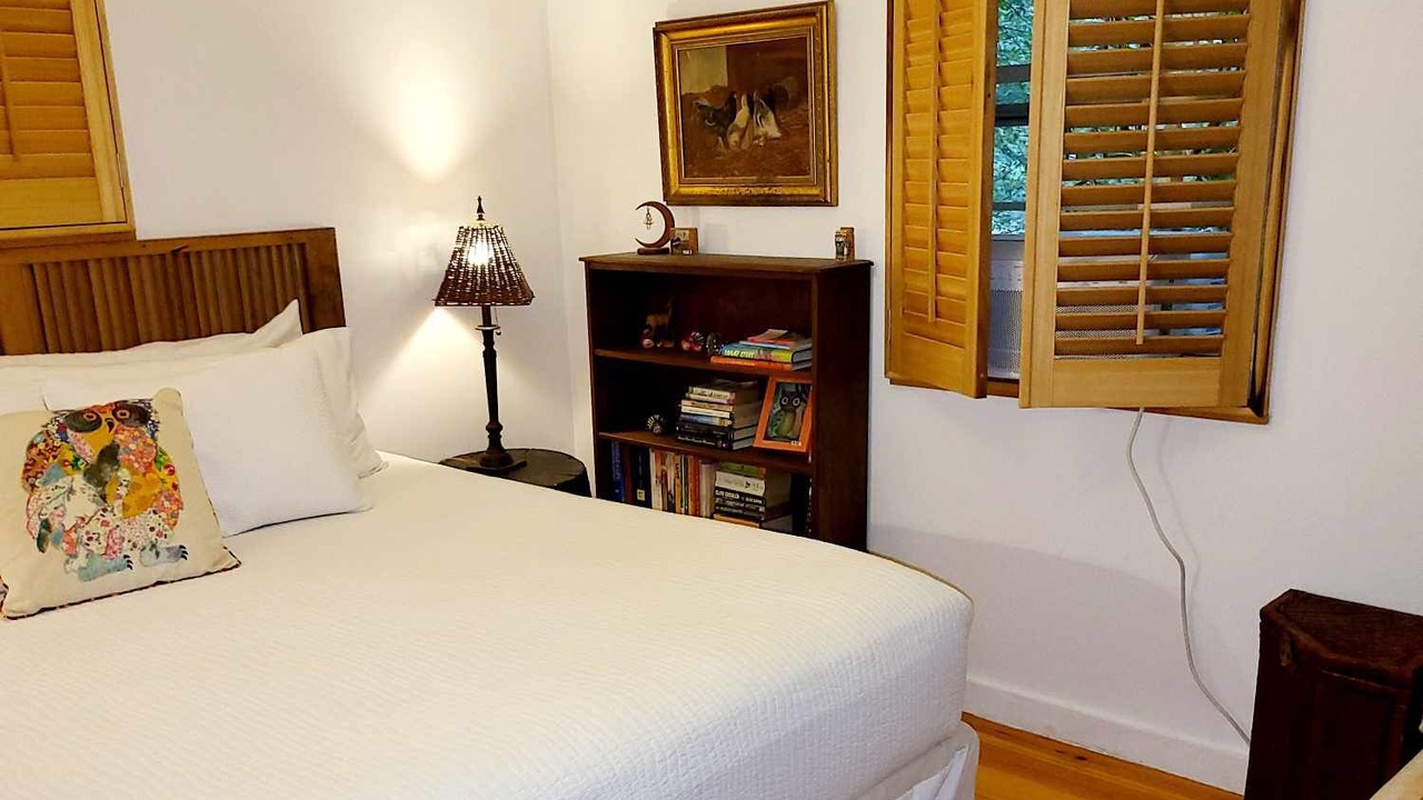 Photo of Bedroom in Mentone