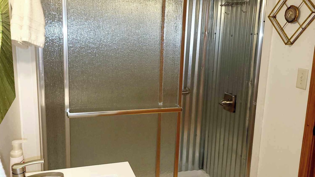 Photo of Bathroom in Mentone