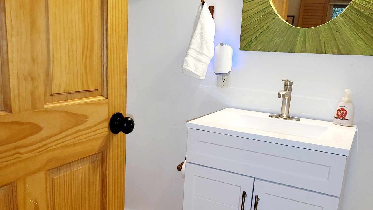 Photo of Bathroom in Mentone
