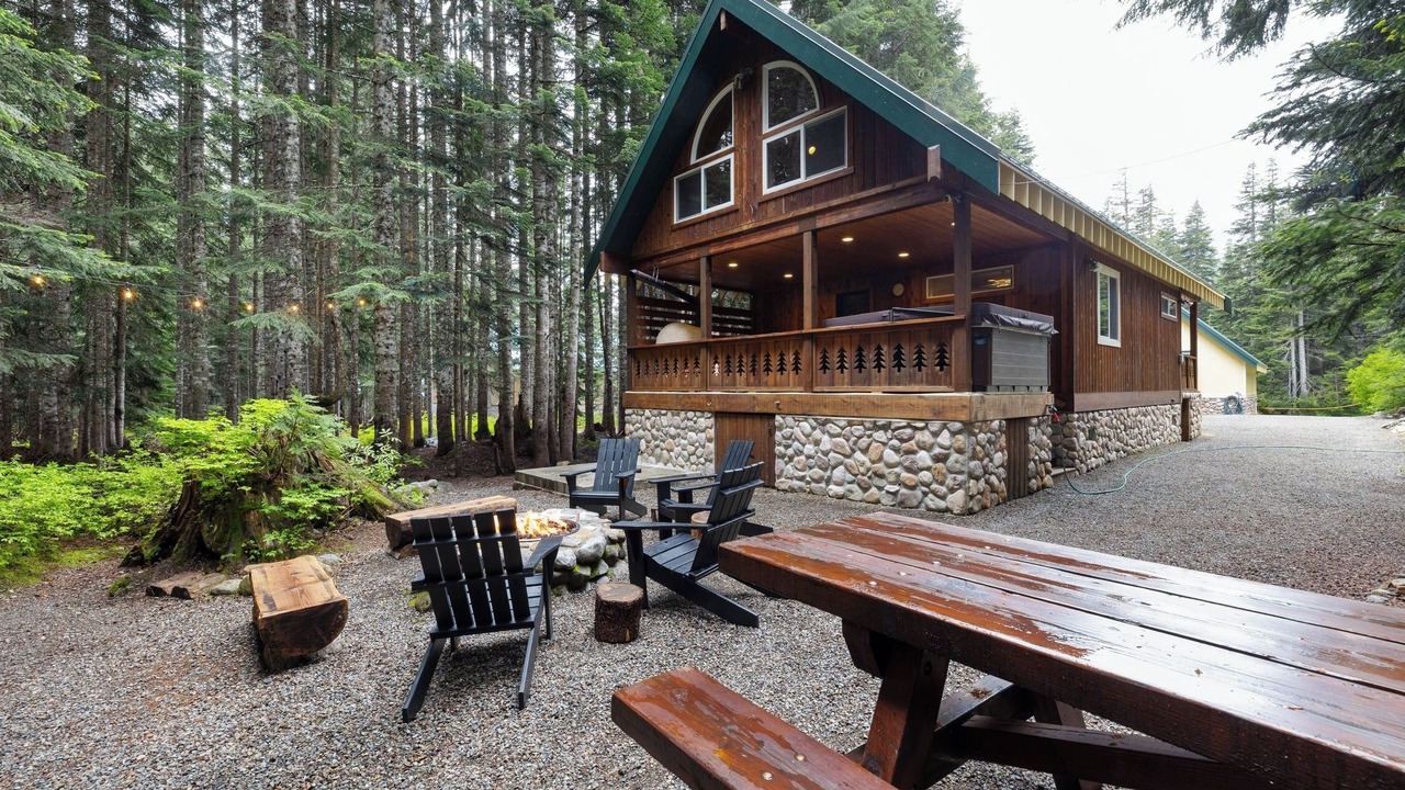 Photo of Outdoor in Snoqualmie Pass