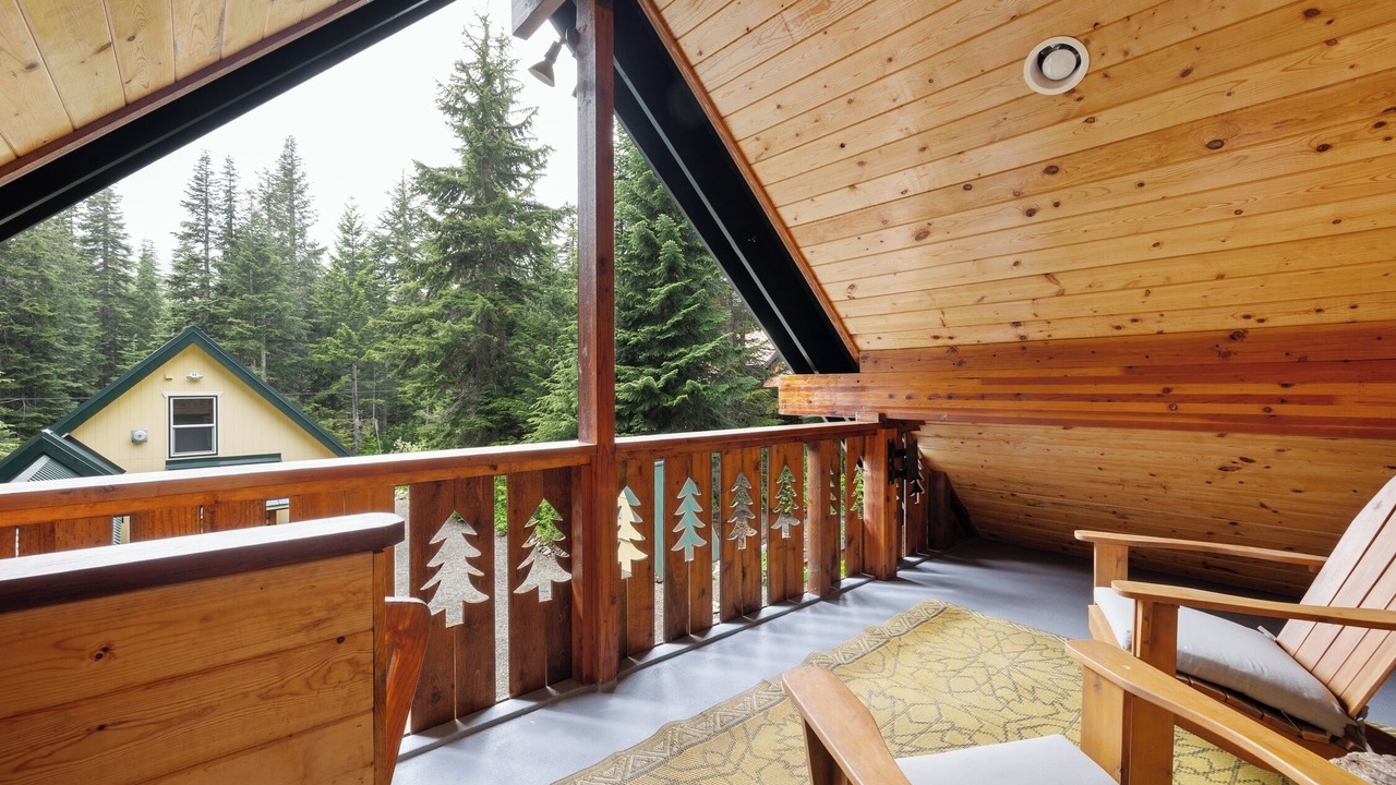 Photo of Outdoor in Snoqualmie Pass