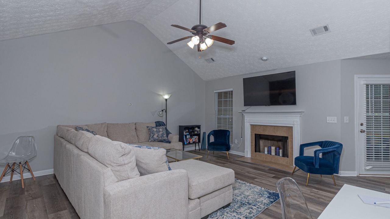 Photo of Livingroom in Columbus