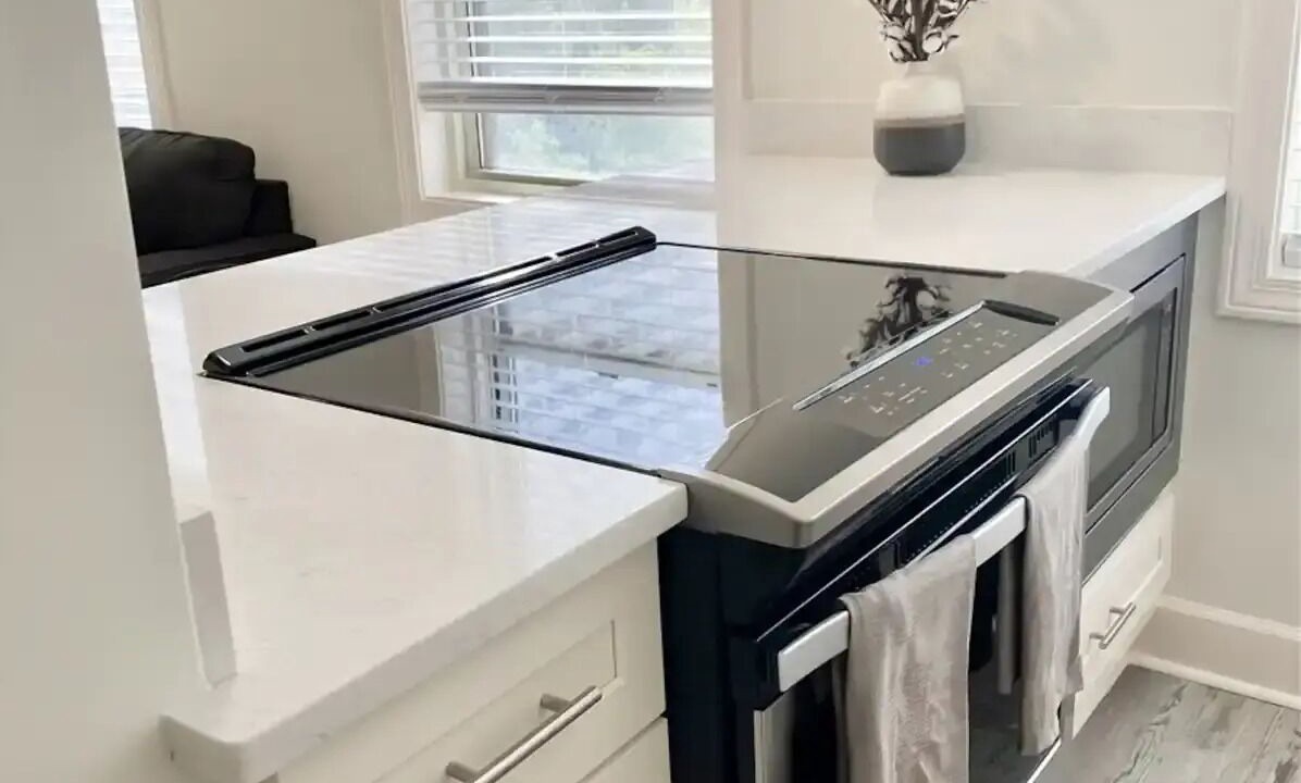 Photo of Kitchen in Peachtree Center