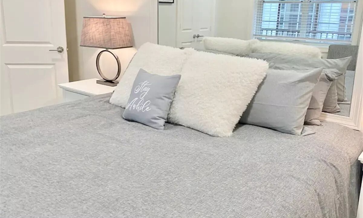 Photo of Bedroom in Peachtree Center