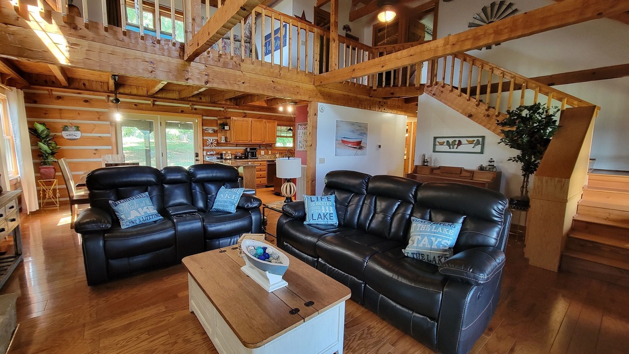 Photo of Livingroom in Dandridge
