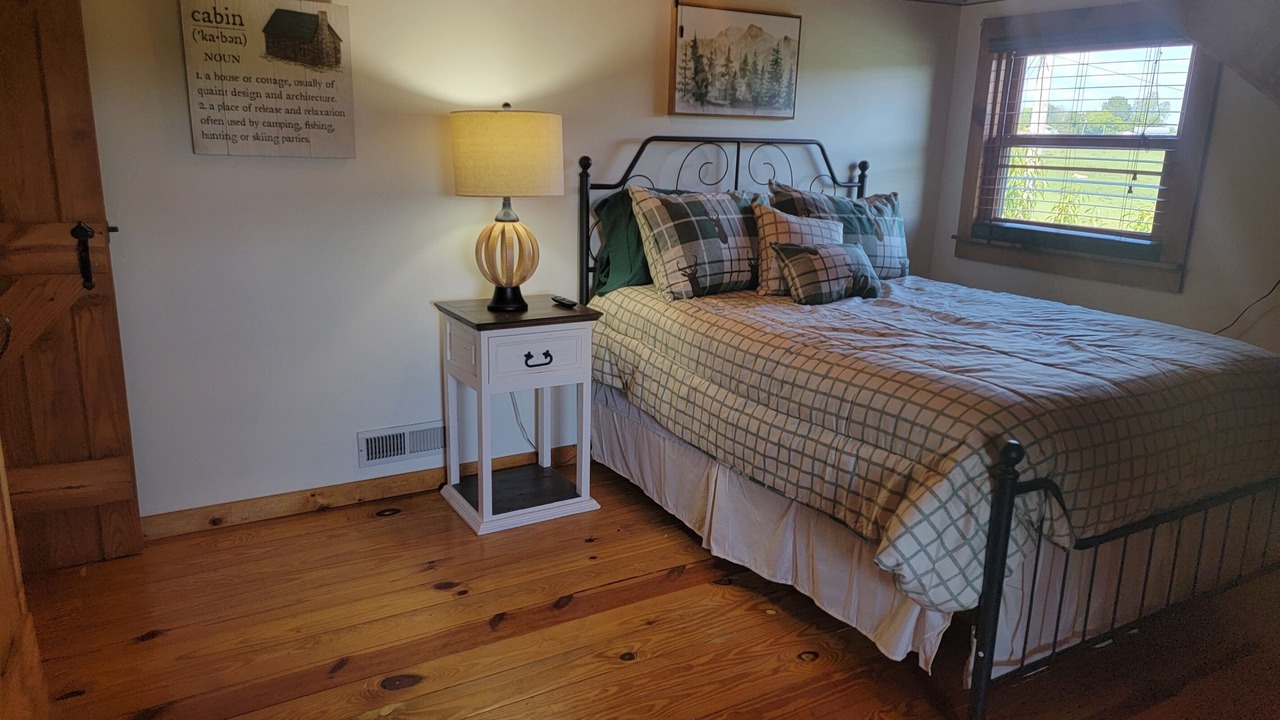 Photo of Bedroom in Dandridge