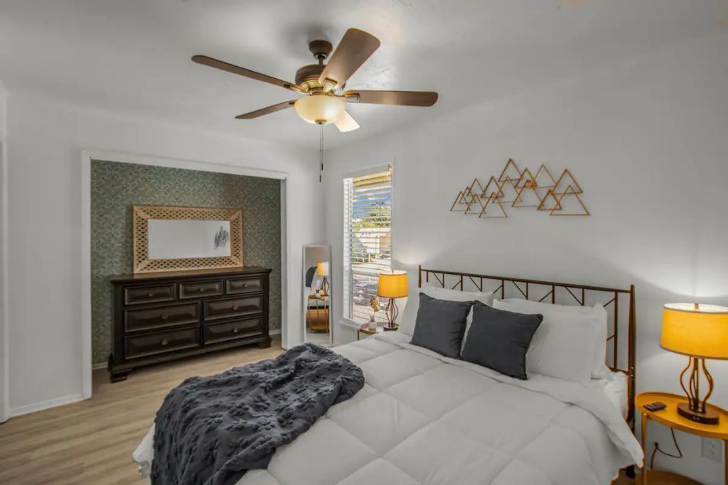Photo of Bedroom in Daphne