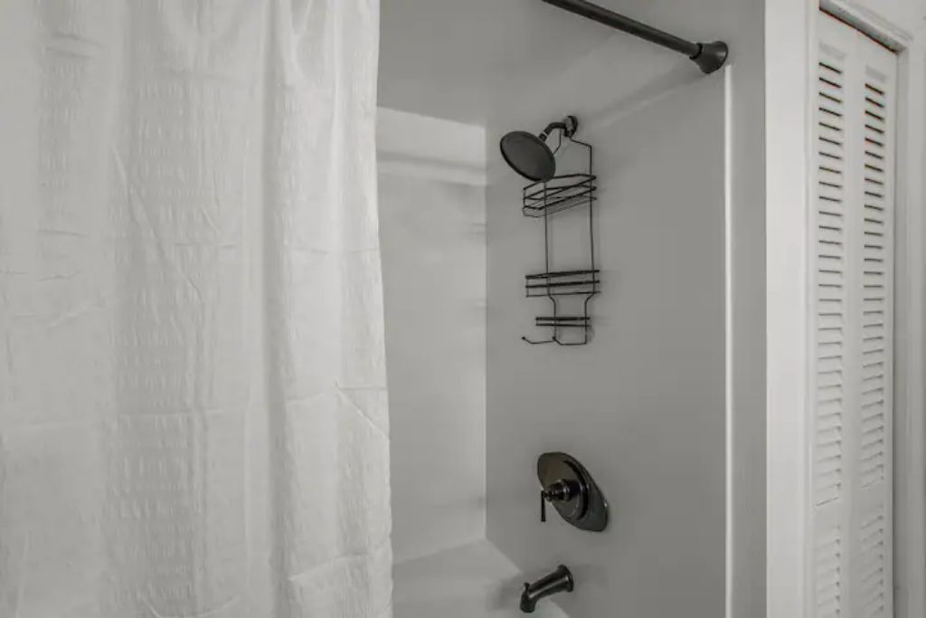 Photo of Bathroom in Daphne